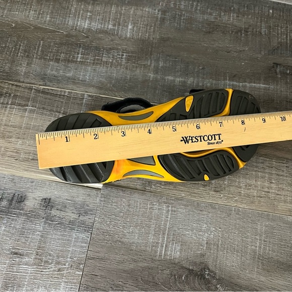 TEVA Velcro Water Sandal Closed Toe Blue Gray Youth Size 4 - Picture 13 of 15